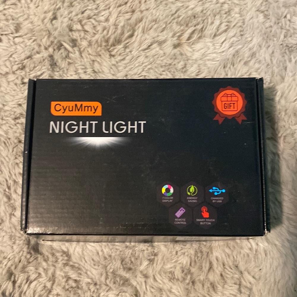 Star Wars LED night light, with remote and cord.